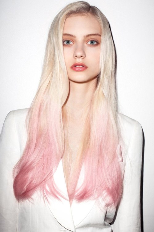 platinum-hair-pink-dip-dye